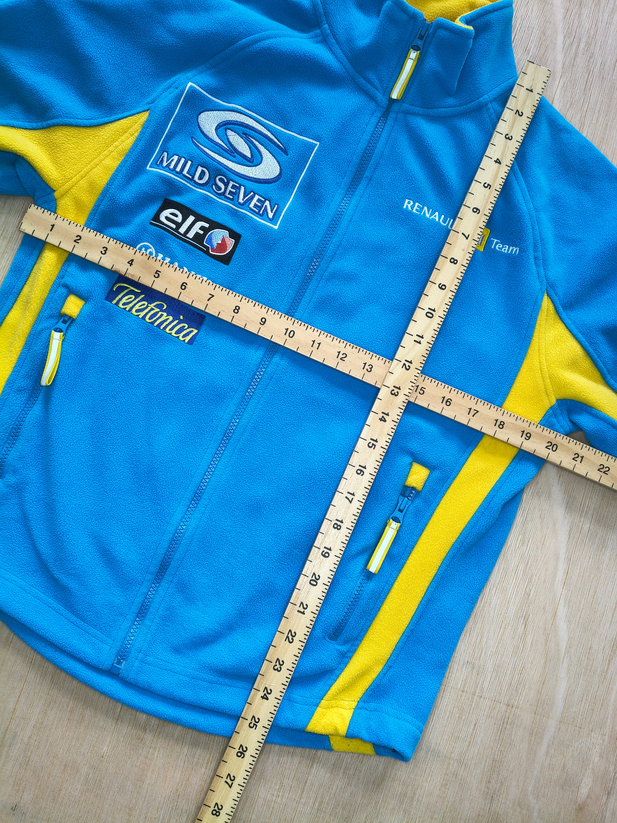 2005 Renault F1 team fleece Mild Seven Fernando Alonso era