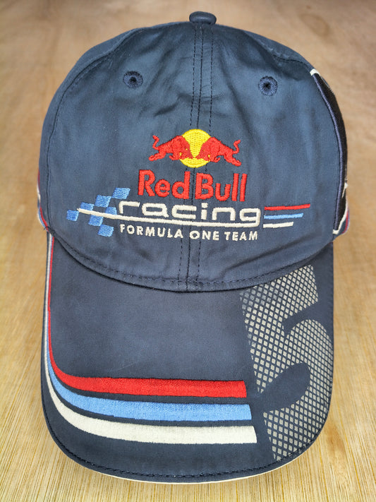 2010 Sebastian Vettel Red Bull racing F1 cap number 5 official