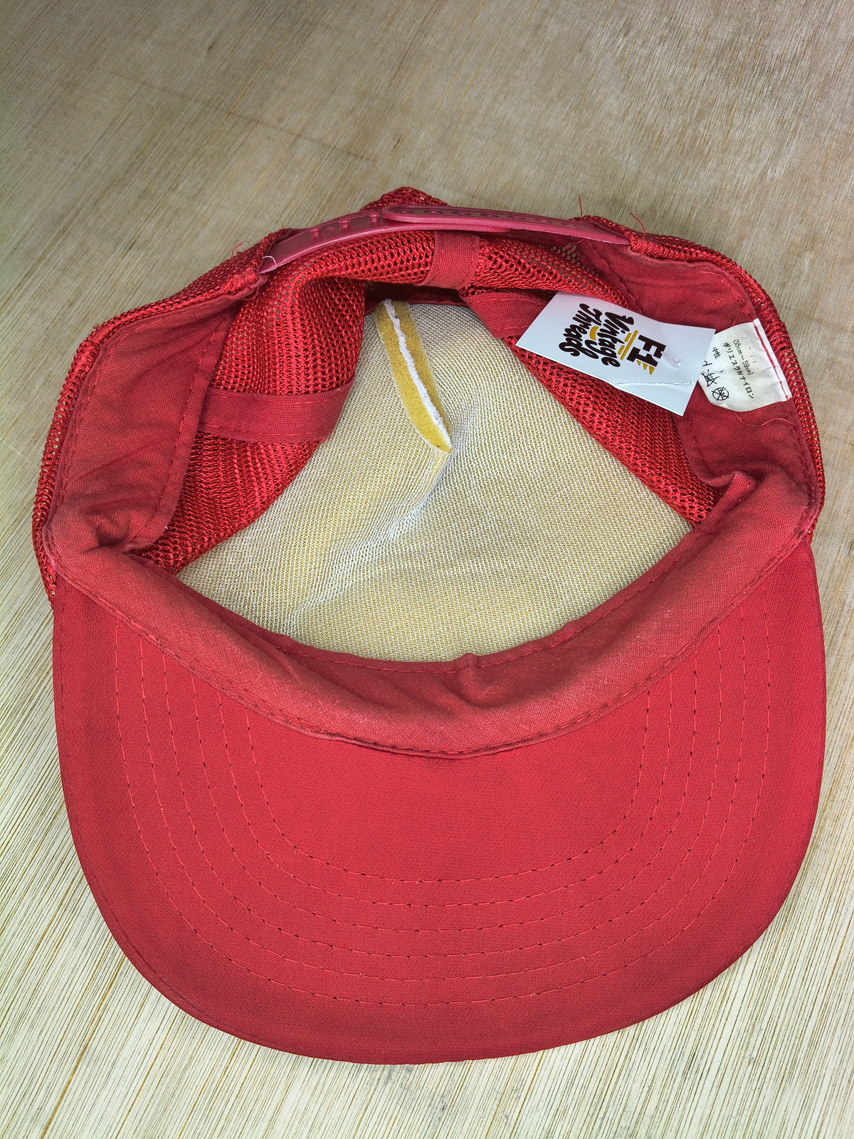 Vintage Benetton team trucker cap hat F1