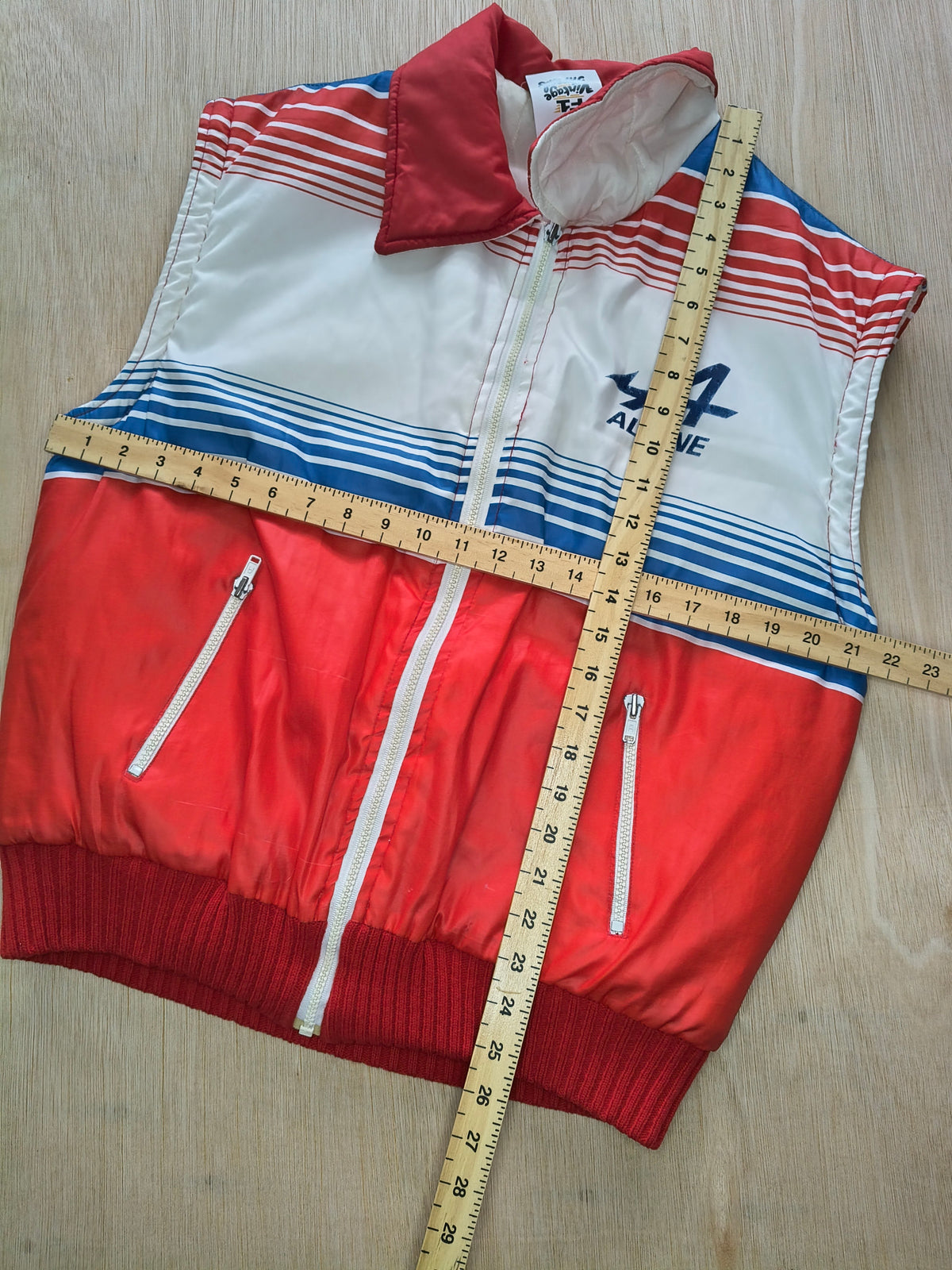 Vintage Alpine gilet A110