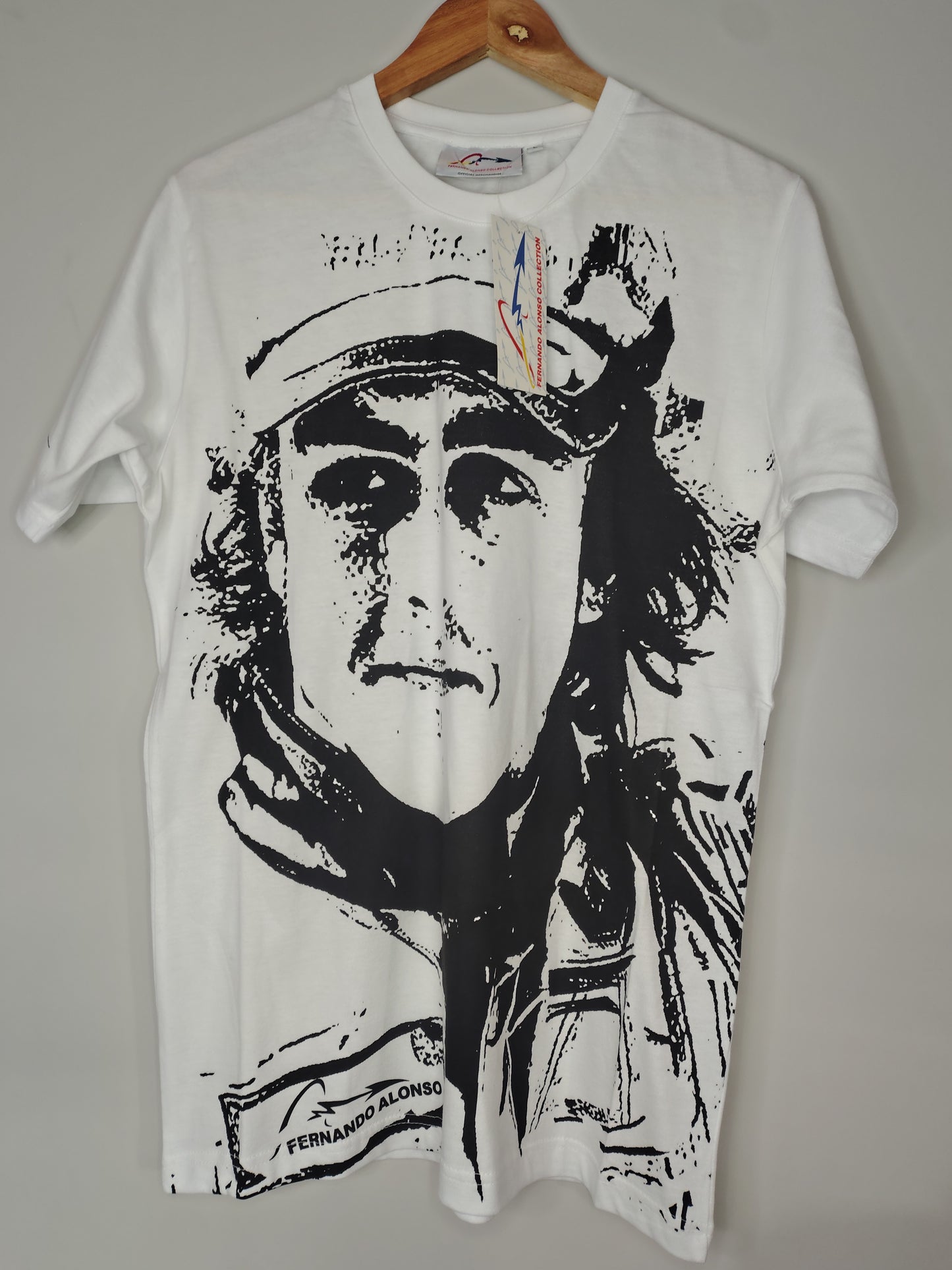 Official Fernando Alonso Renault F1 team t-shirt circa 2005 white various sizes
