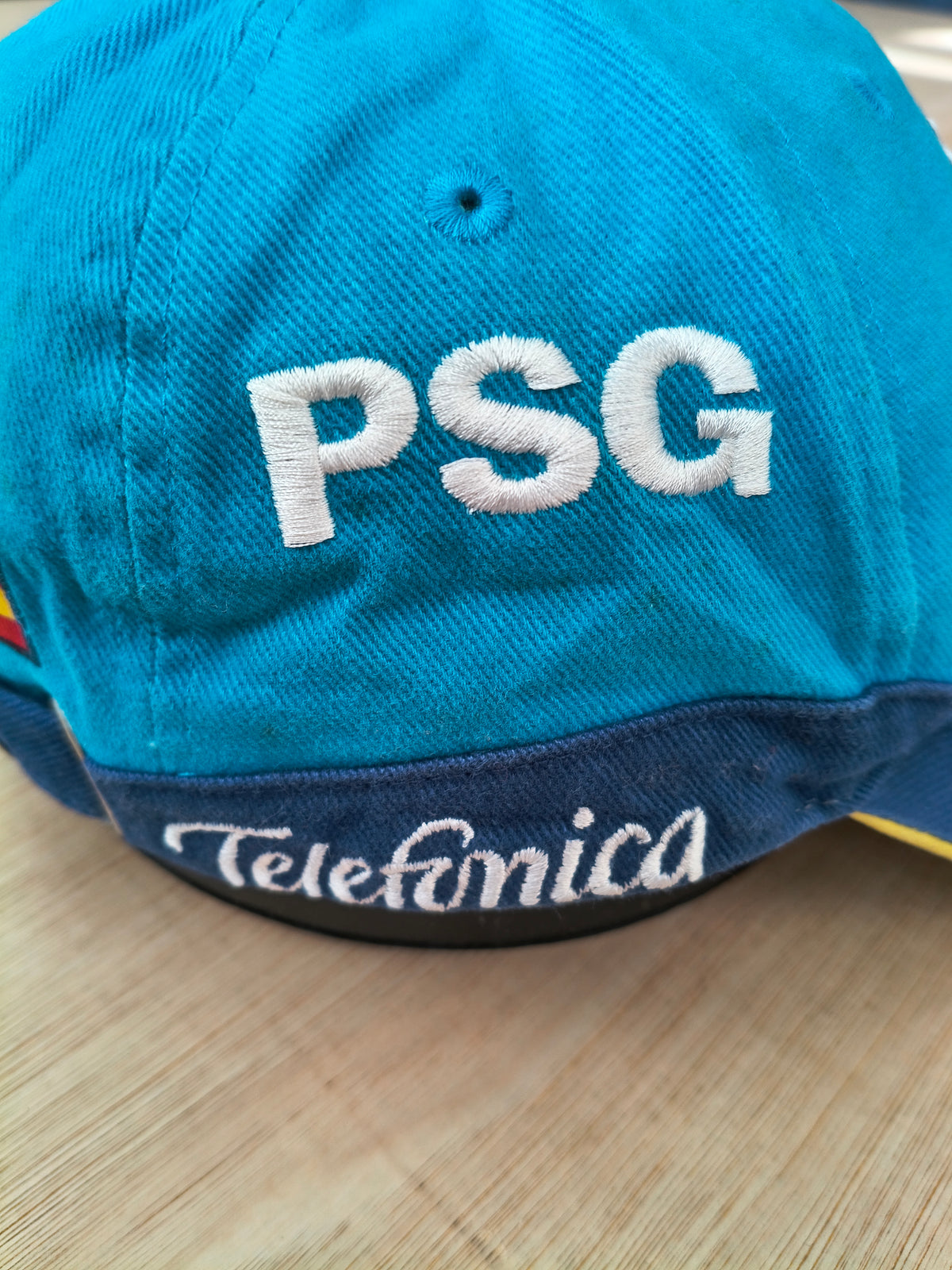 2006 Fernando Alonso Renault F1 team cap hat R26 official vintage F1
