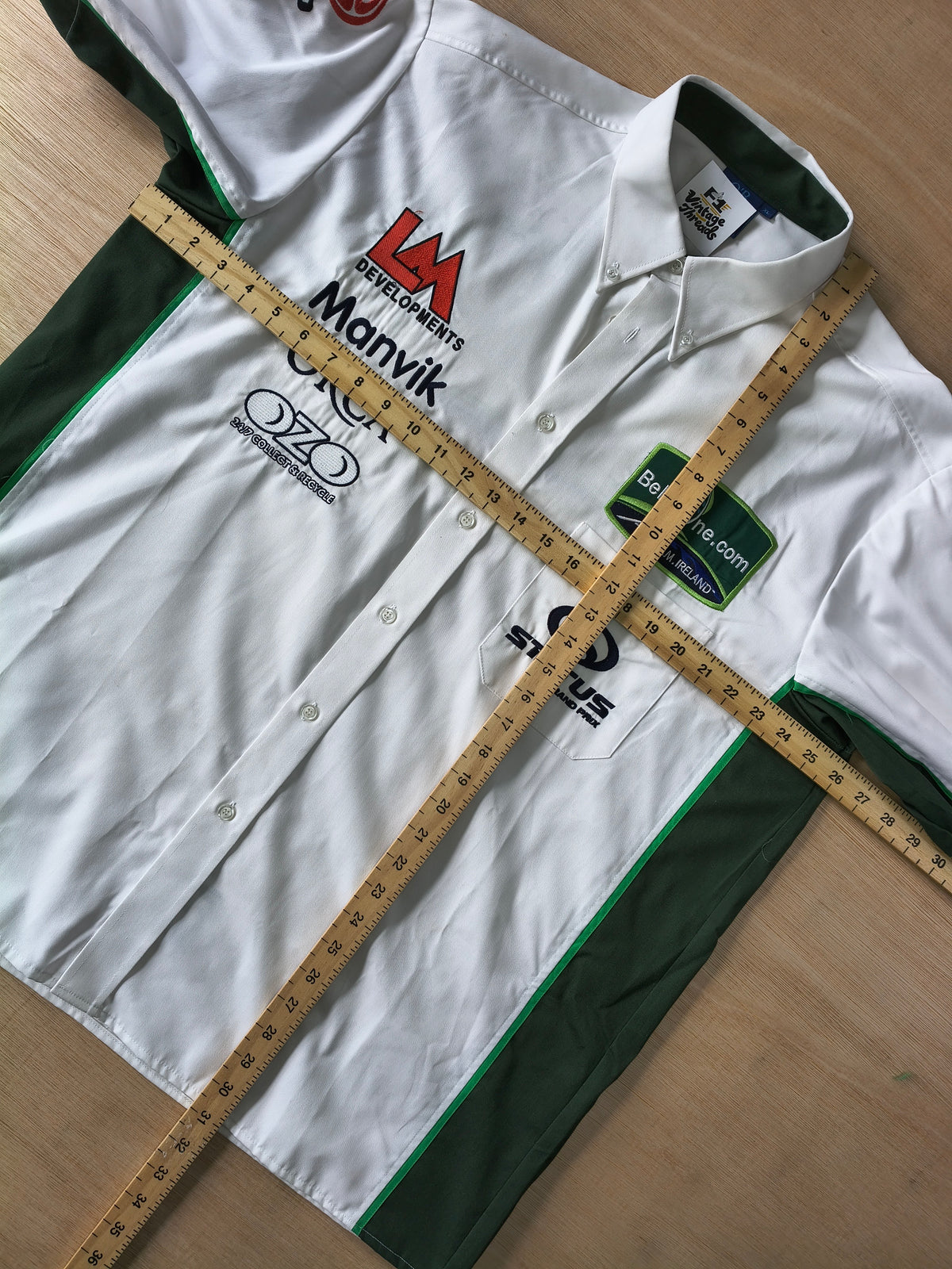 Official A1 Grand Prix Team Ireland team issue shirt
