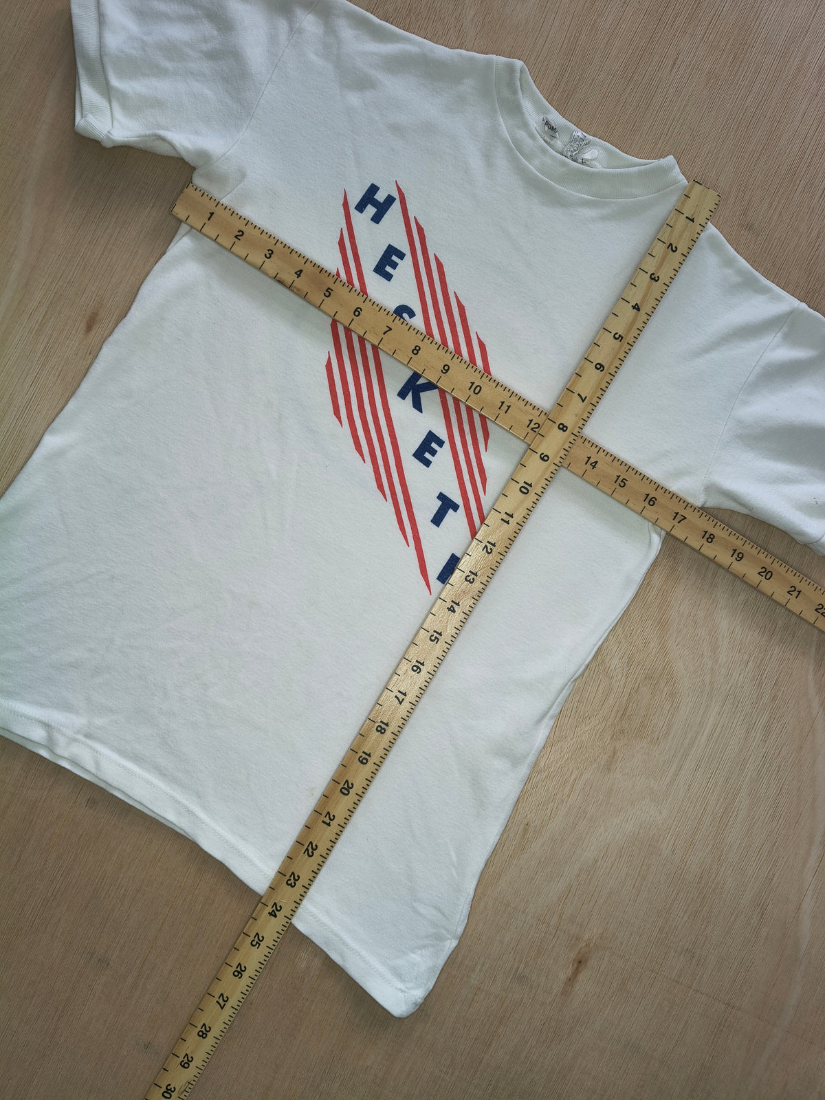 1973 Hesketh racing t-shirt James Hunt era grand prix March 731 Cosworth vintage F1