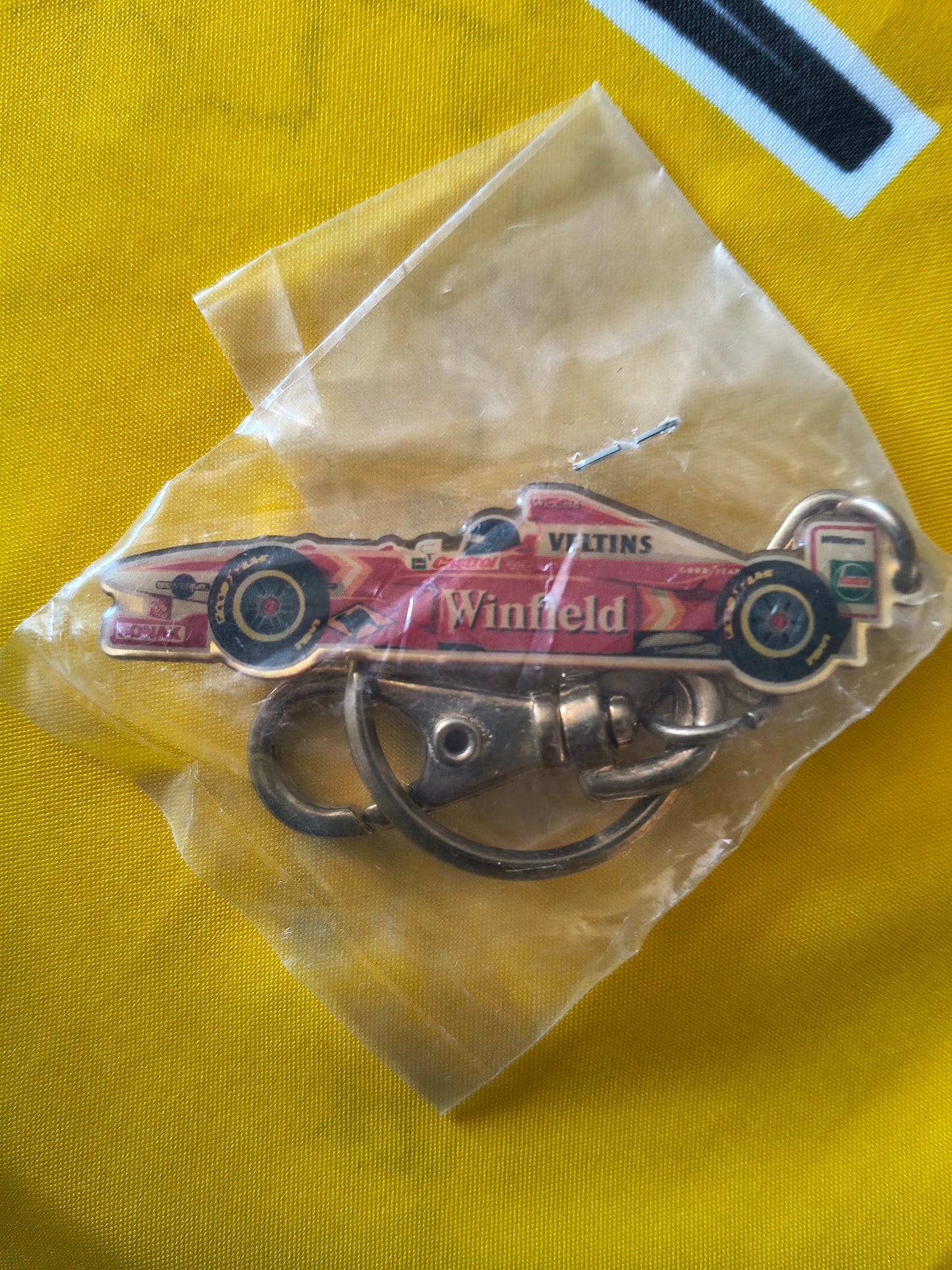 Original 1998 F1 car keyring grand Prix vintage F1 various